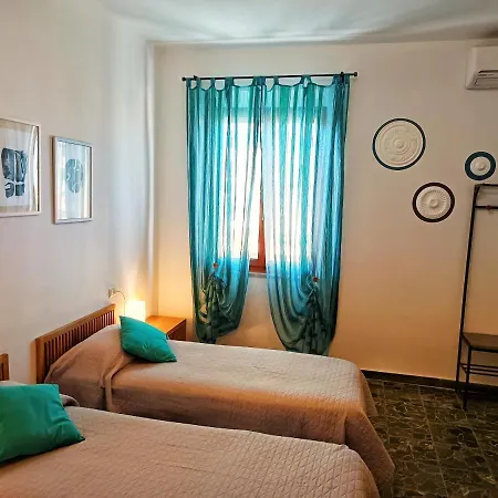 Lo Zizzolo- Bed & Breakfast