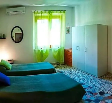 Lo Zizzolo- 3* Marina di Campo