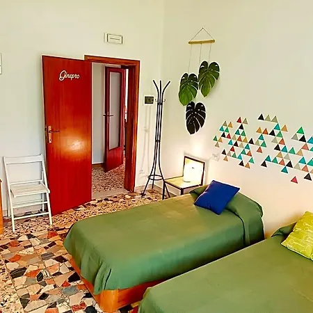 Lo Zizzolo- Bed and breakfast 3*