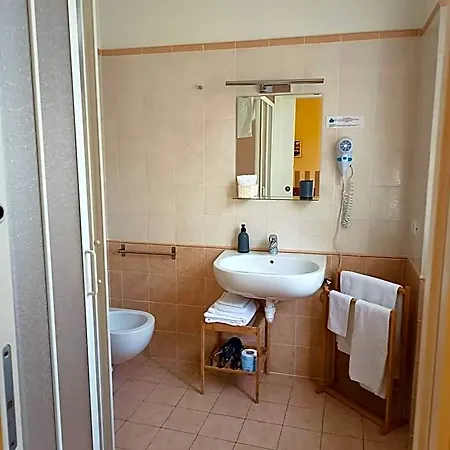 Lo Zizzolo- 3* Marina di Campo