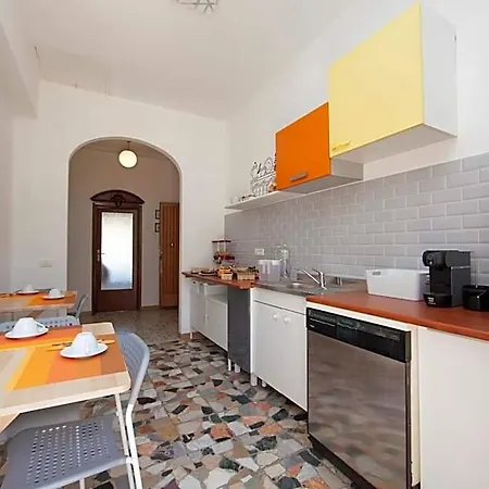 Lo Zizzolo- Bed and breakfast 3*
